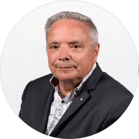 Alain Lebranchu
Conseiller communautaire délégué Axe ferroviaire
Maire de Saint-Outrille